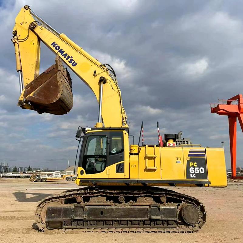 Used Komatsu PC650 Excavator for Sale