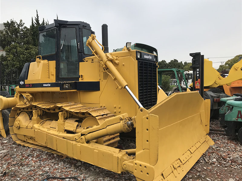 Used KOMATSU D85 for Sale