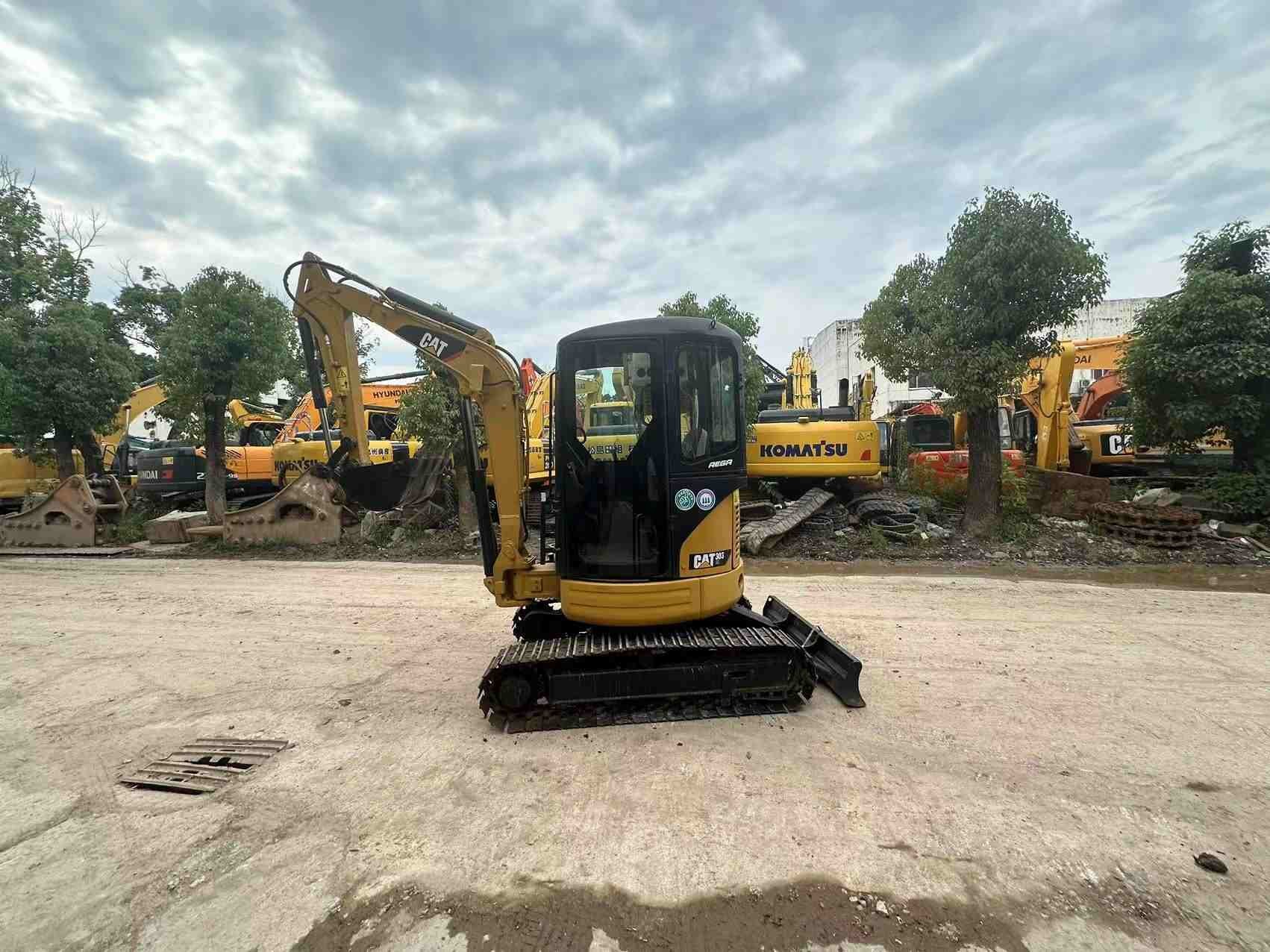 Used Caterpillar 303 for Sale