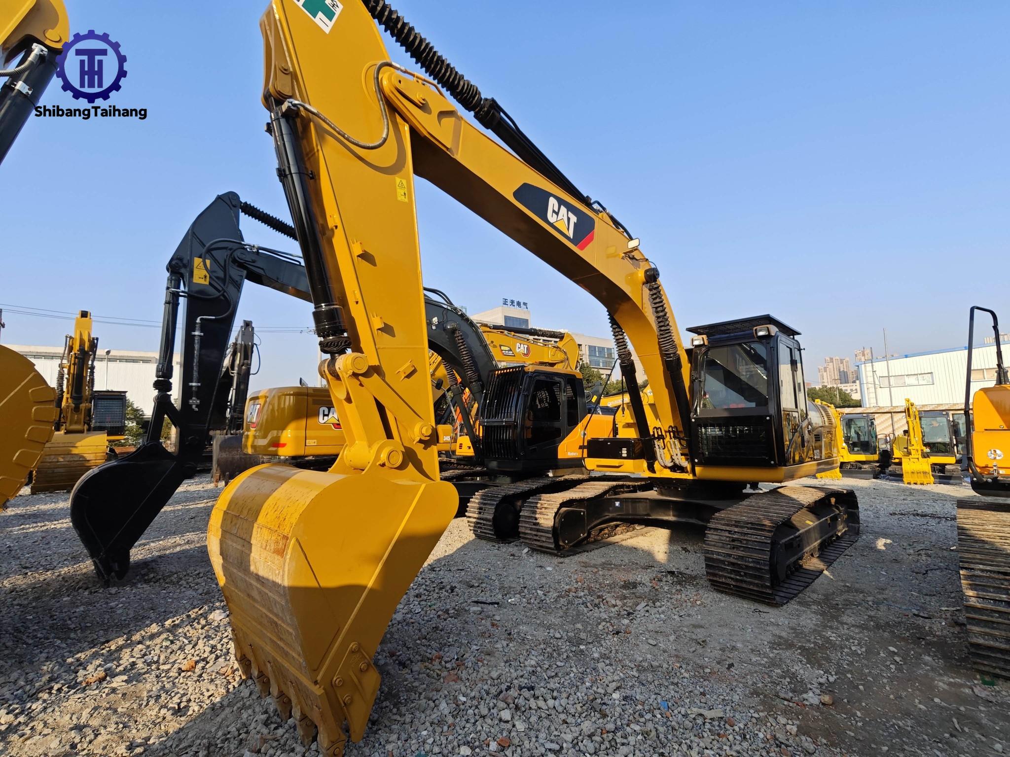 Продается б/у Caterpillar 326D