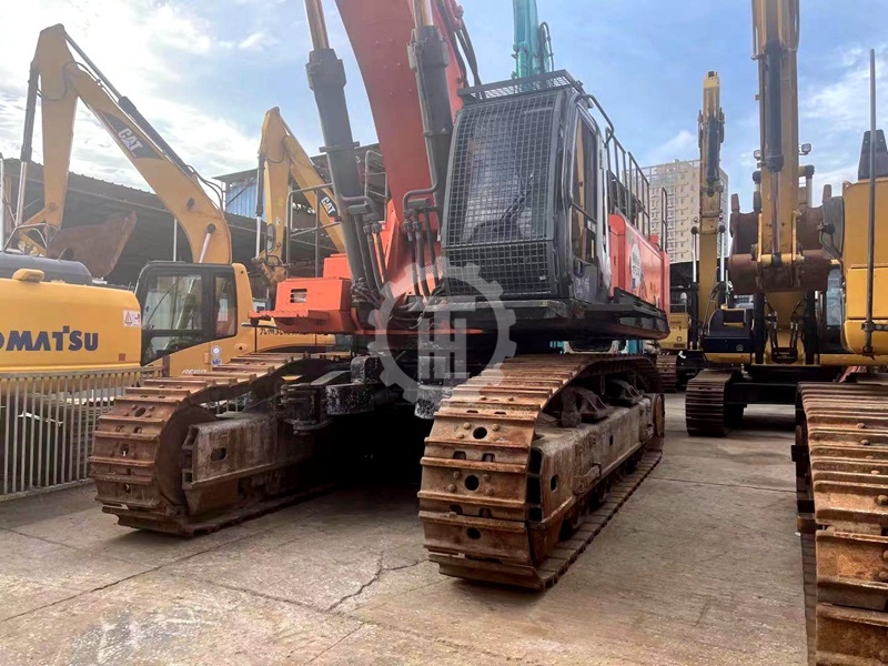 Продается б/у HItachi ZX850