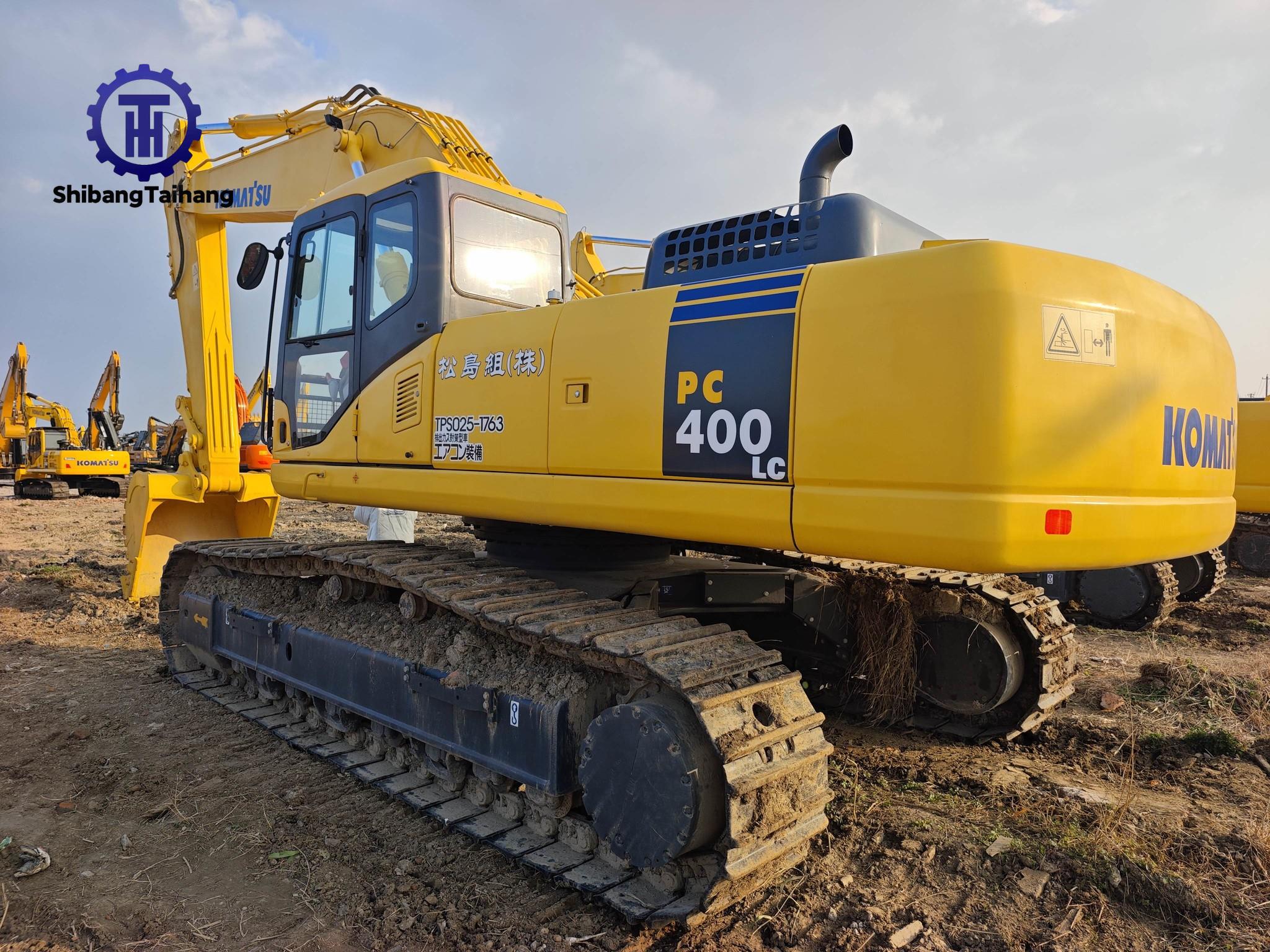 Продается б/у Komatsu 400