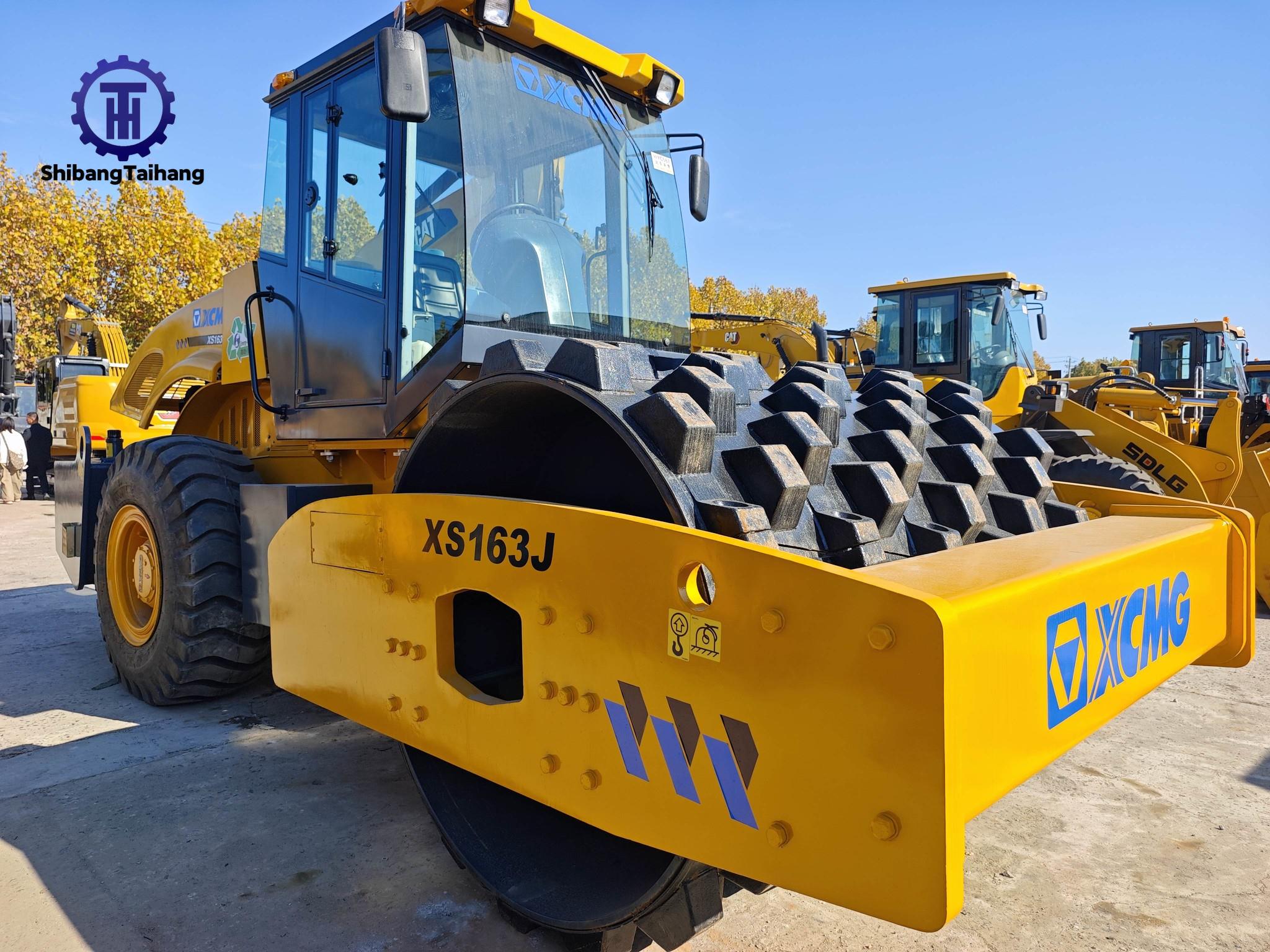 Used XCMG 163 Sheepsfoot Roller for sale