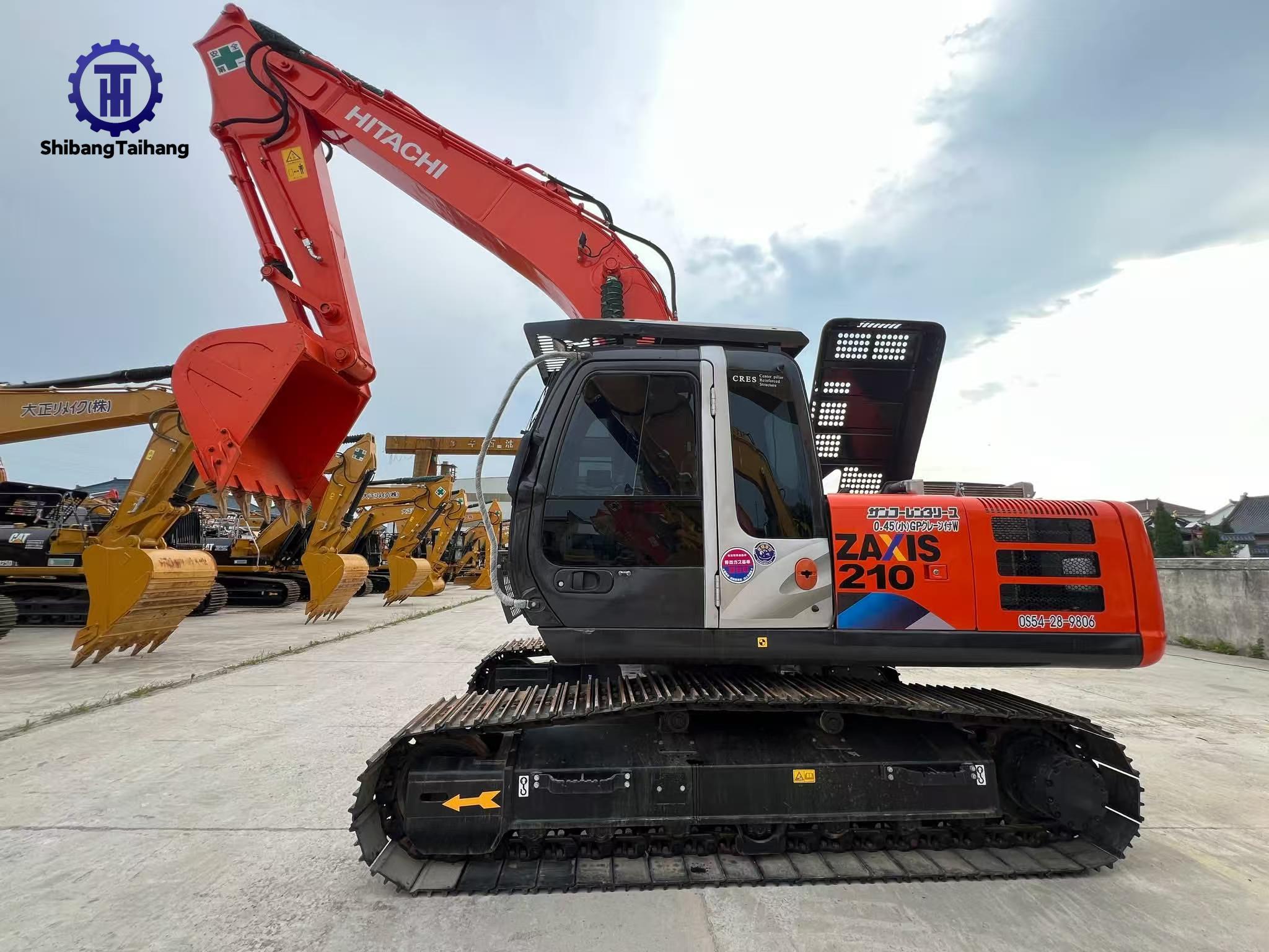 Hitachi ZX210 d'occasion à vendre