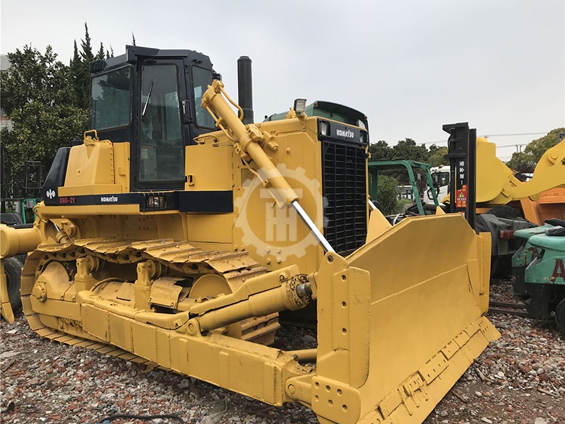 Used KOMATSU D85 for Sale