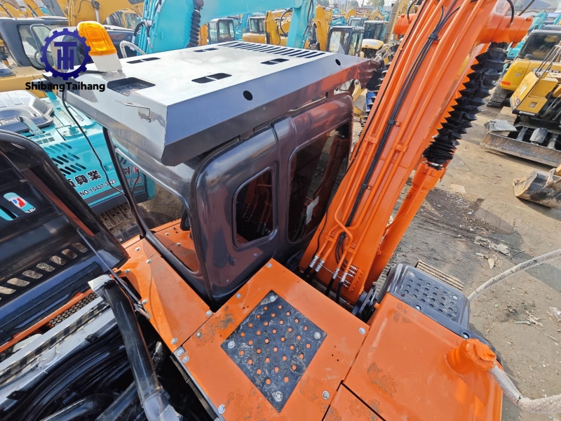 Excavadora Hitachi Zx120 Usada en venta 