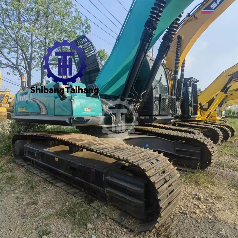 KOBELCO 350 EXCAVATOR