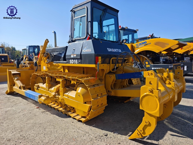 Bulldozer Shantui SD16 de segunda mano en venta