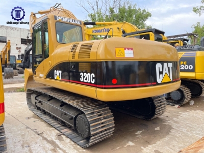 Caterpillar 320C d'occasion à vendre 