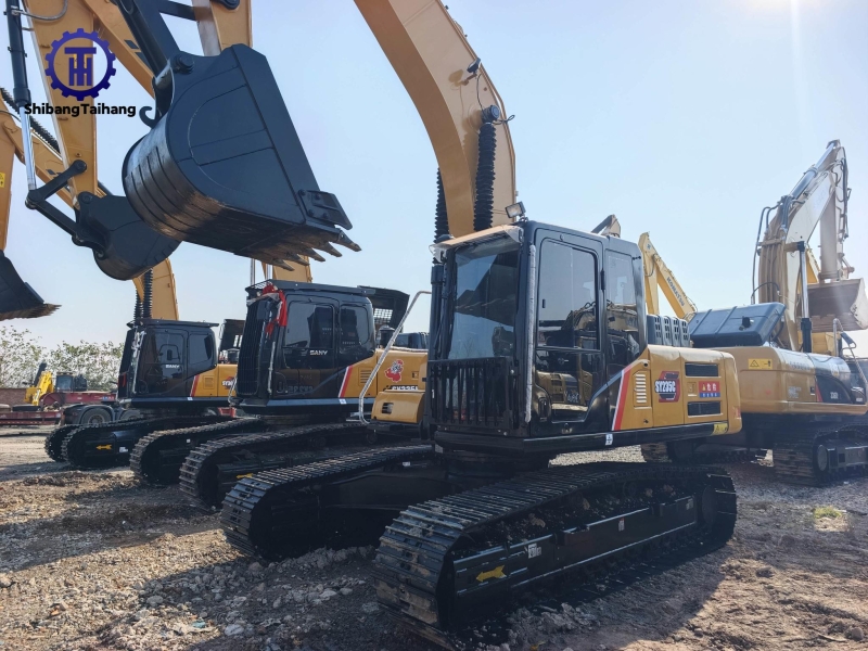 Excavadora SANY 235 Usada en venta 