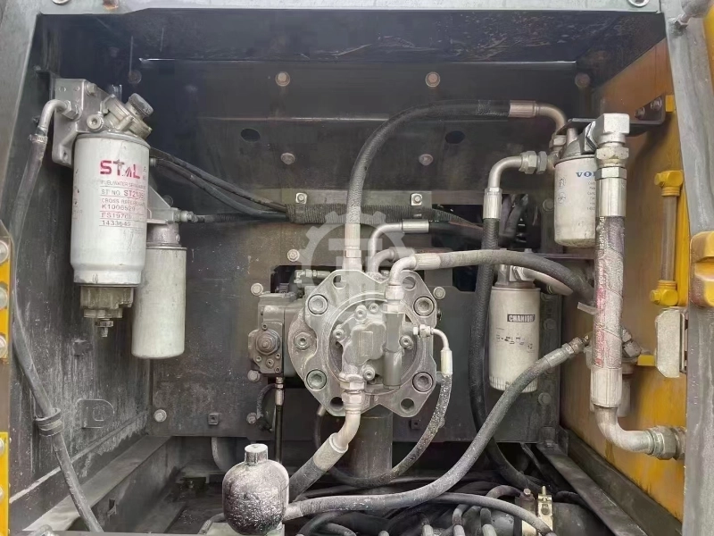 Used Volvo EC210B for sale