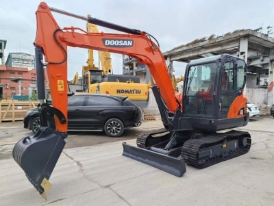 Used Doosan DX55 for Sale