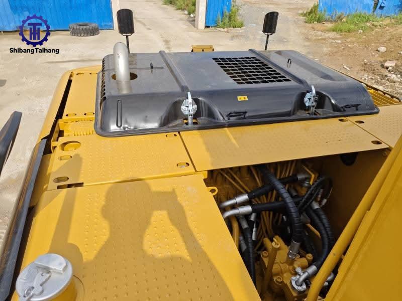 Excavadora Caterpillar 320 de Segunda Mano en Venta