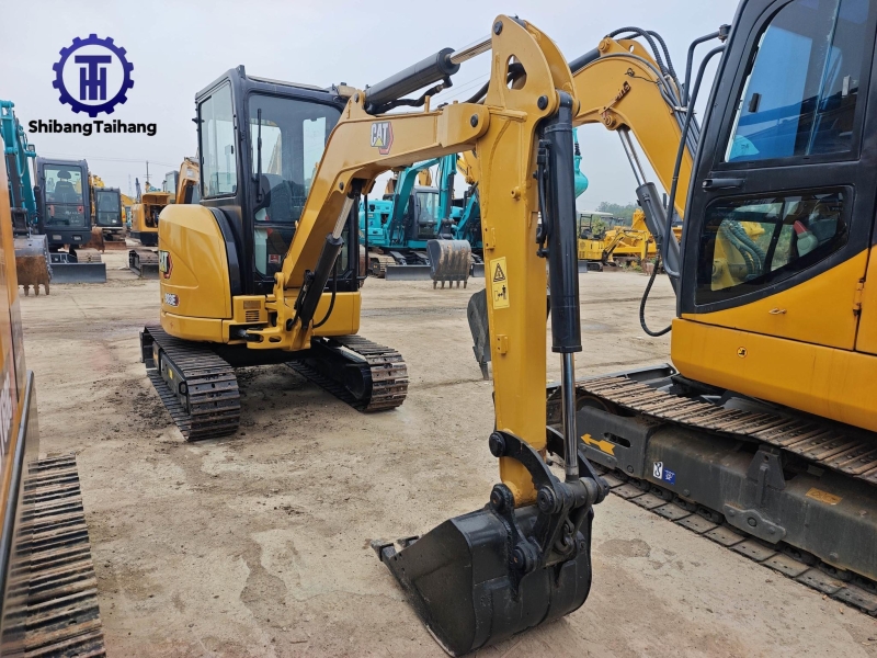 Excavadora Caterpillar 303 Usada en Venta