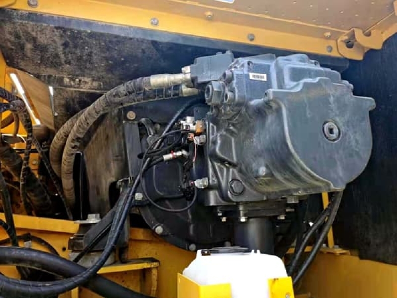 Used Komatsu PC450 for sale 4