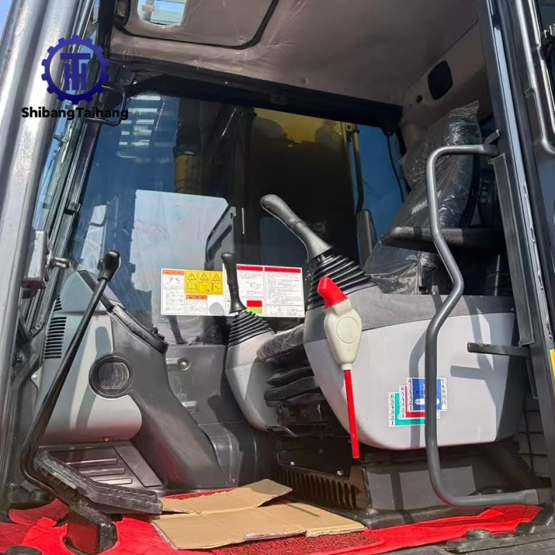 Продается б/у Komatsu 200 .