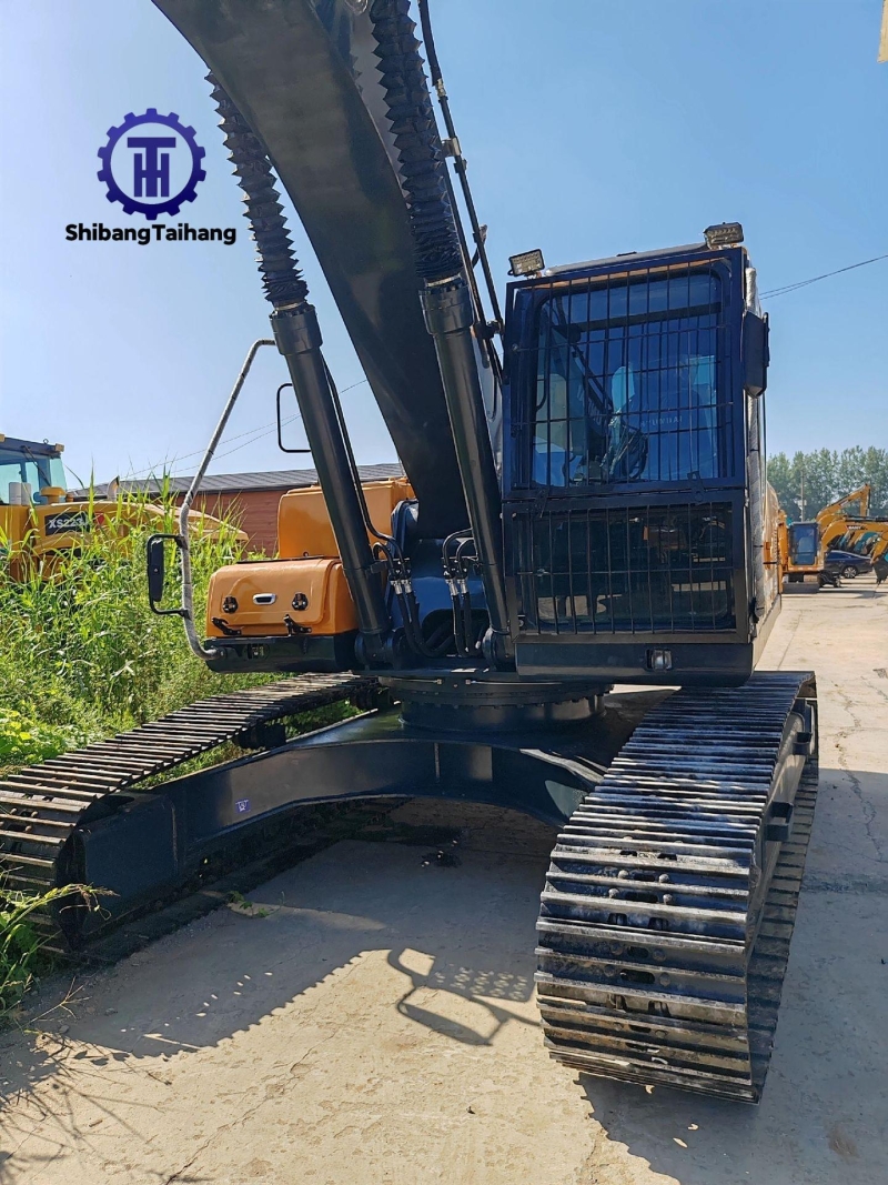 Продается б/у Hyundai 305