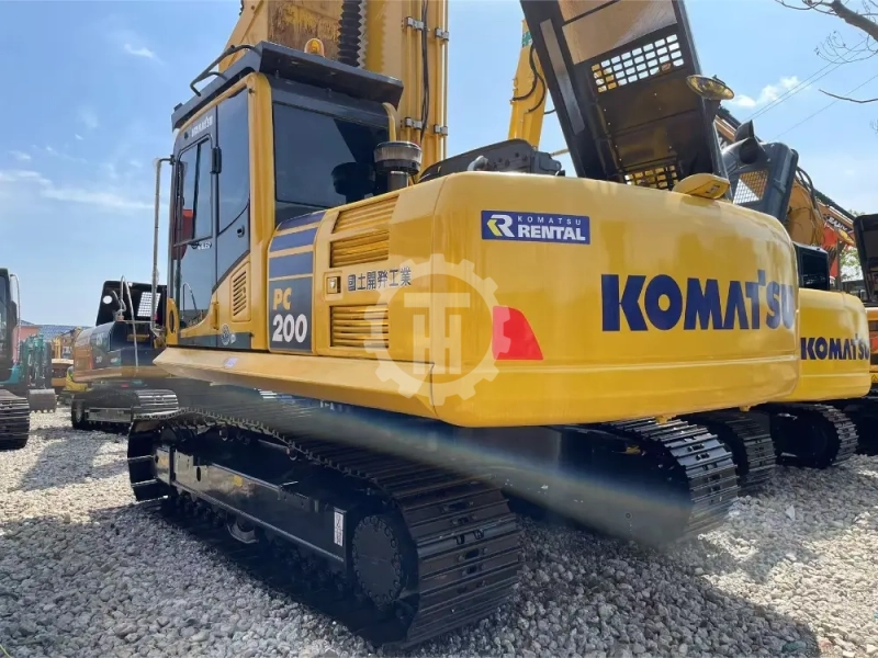 Used Komatsu PC200 for sale 5