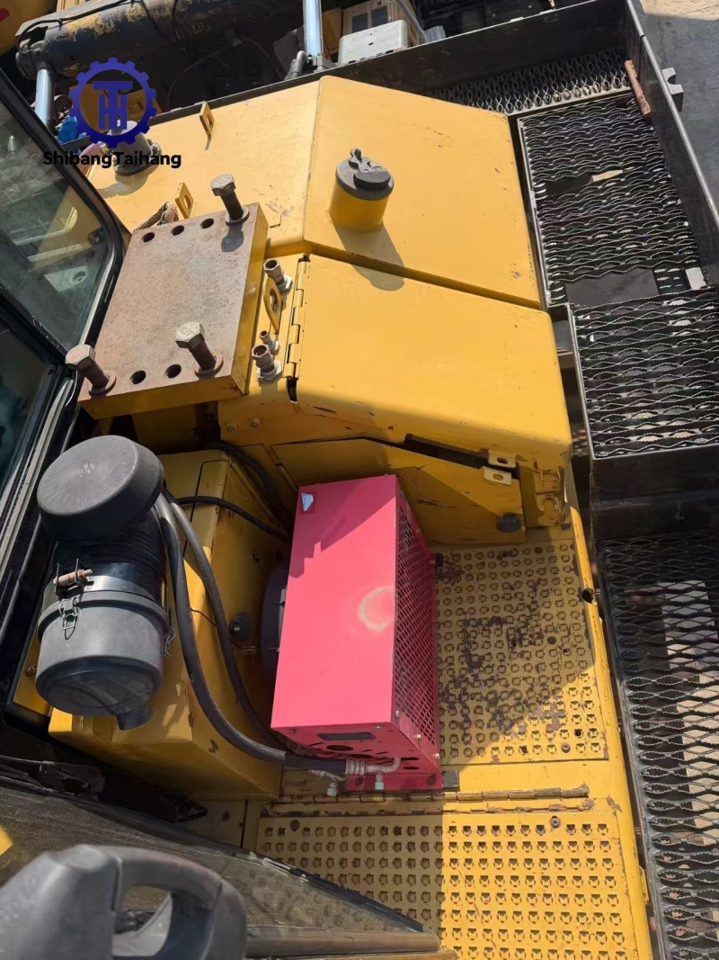 Bulldozer Caterpillar D11 de segunda mano en venta