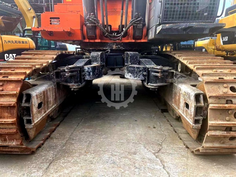 Продается б/у HItachi ZX850