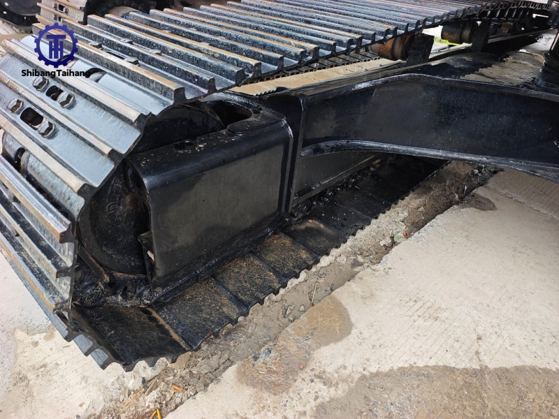 Excavadora Caterpillar 320D2L Usada en Venta 2