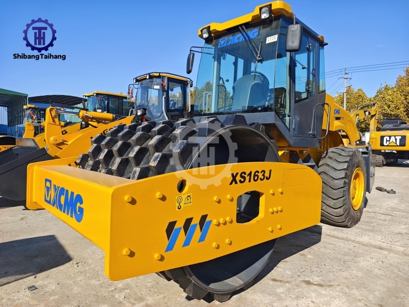 Used XCMG 163 Sheepsfoot Roller for sale
