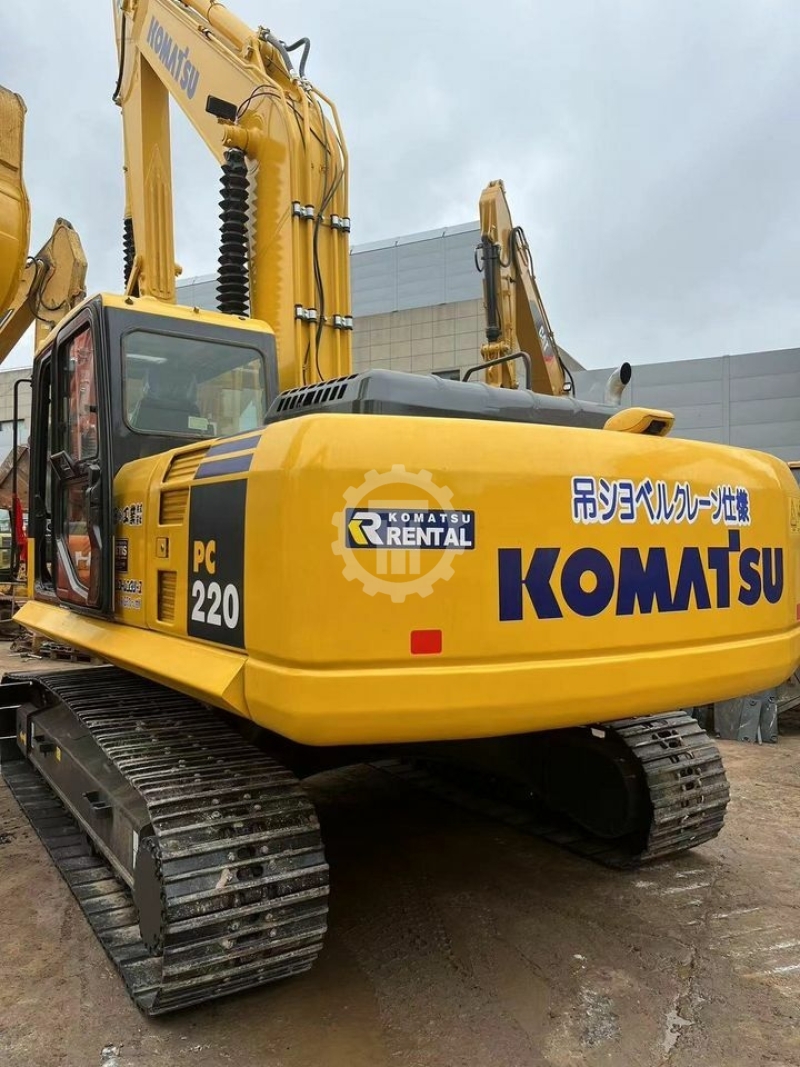 Used Komatsu PC220 for sale 3
