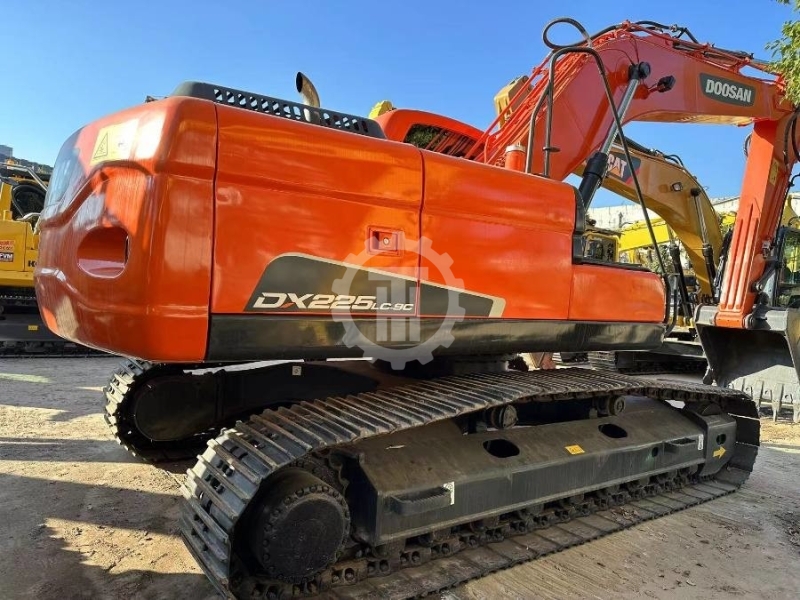 Used Doosan DX225 for sale 2