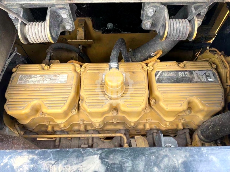 Продается б/у Caterpillar 390D