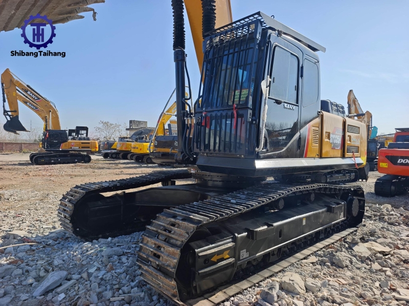 Продается б/у SANY 335H