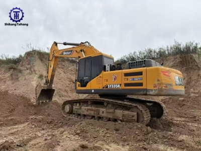 Excavadora SANY 335 de segunda mano en venta