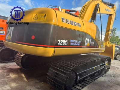 Excavadora Caterpillar 320C Usada en Venta 4