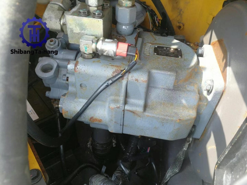 للبيع حفار فولفو EC80 مستعمل