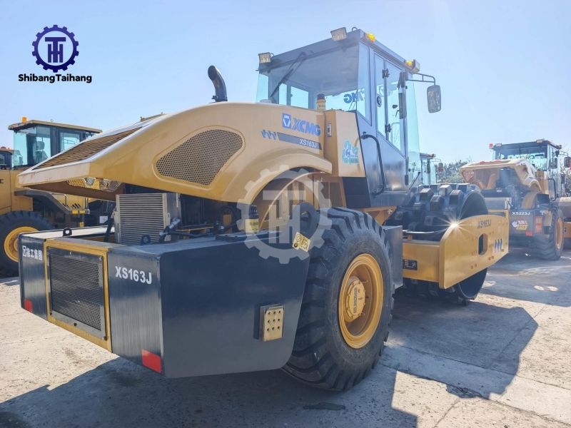 Used XCMG 163 Sheepsfoot Roller for sale