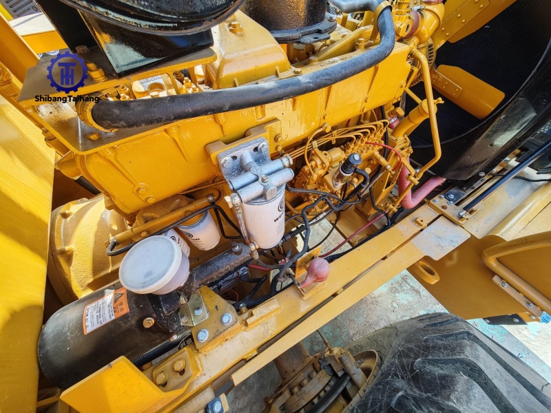 Продается Caterpillar 966 б/у