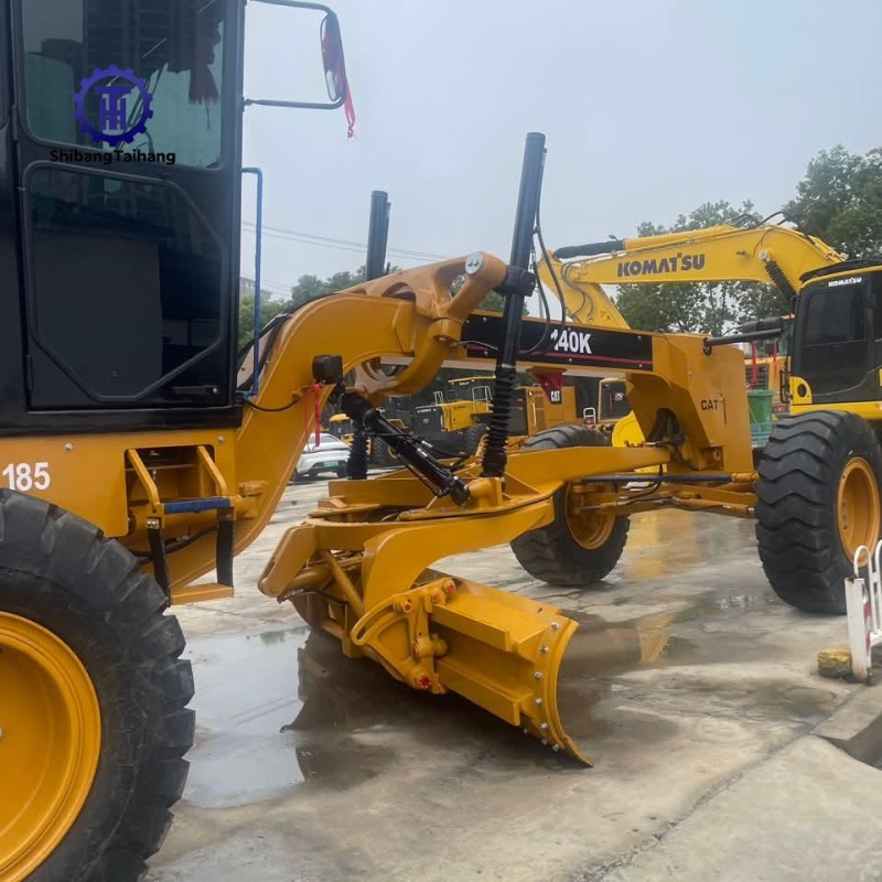 Motoniveladora Caterpillar 140K usada en venta 2