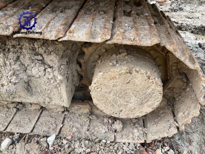 للبيع حفار فولفو EC220 مستعمل