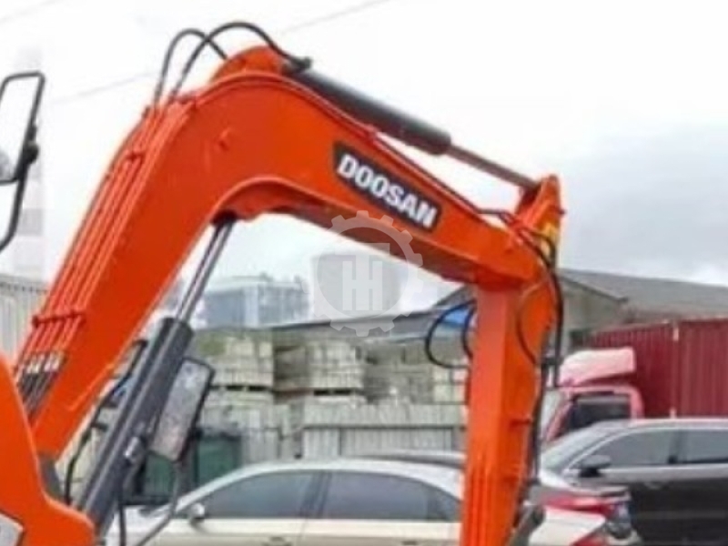 Used Doosan DX60W for sale 2