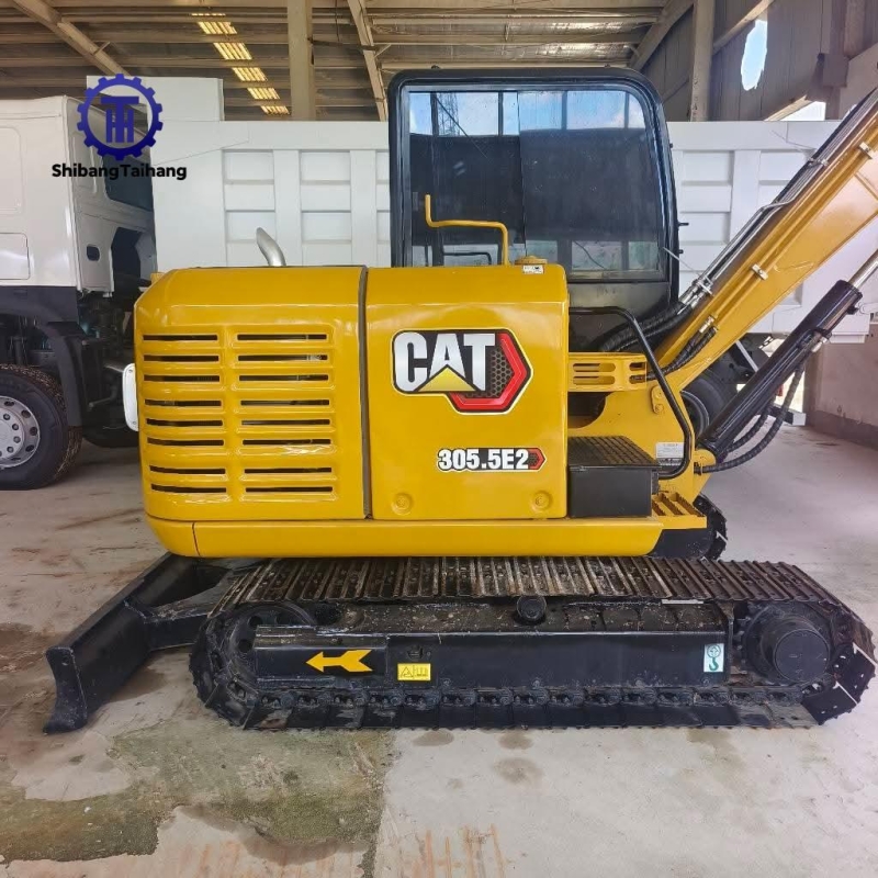 Excavadora Caterpillar 305.5 Usada en Venta 2