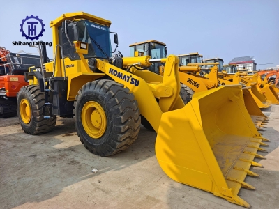 Cargador Komatsu 470 usado en venta 