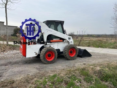 Cargadora deslizante Bobcat S300 usada
