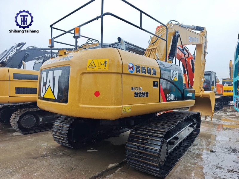 Excavadora Caterpillar 320D2L Usada en Venta 2