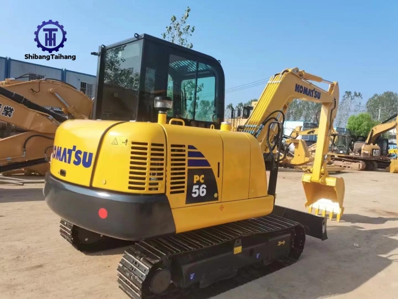 Excavadora Komatsu PC56 usado en venta