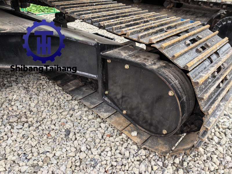 Б/у экскаватор Hitachi 210