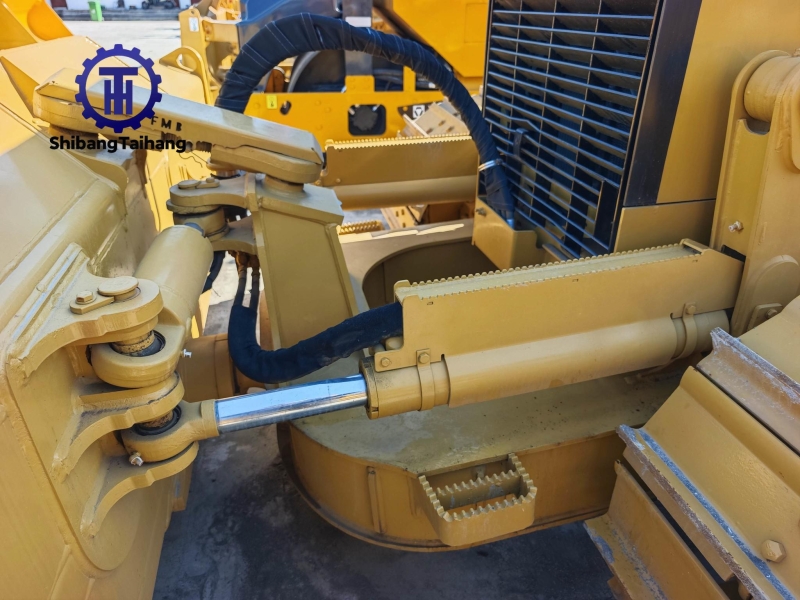 Bulldozer Caterpillar D5 de segunda mano en venta