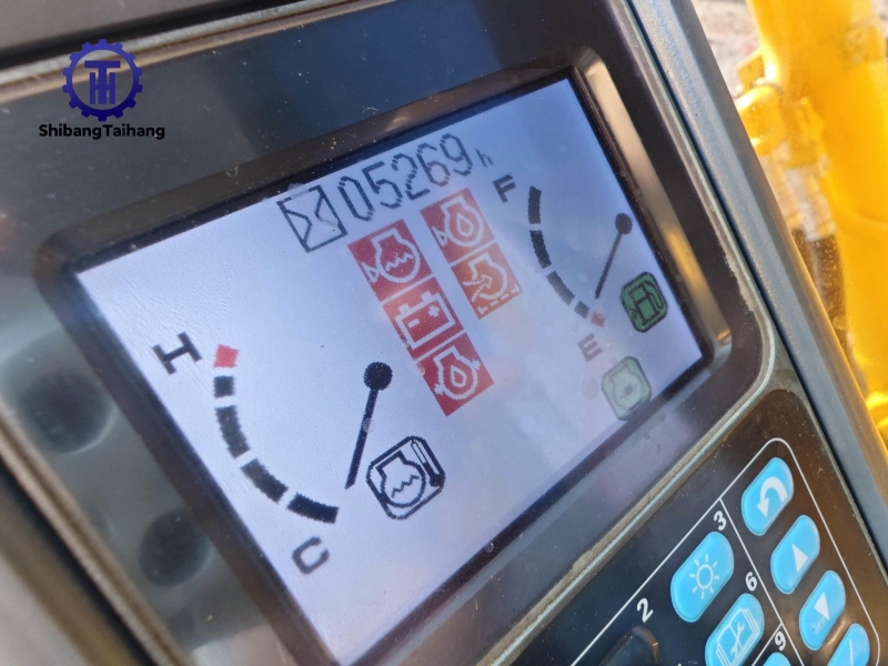 Excavadora Komatsu PC300 de segunda mano en venta