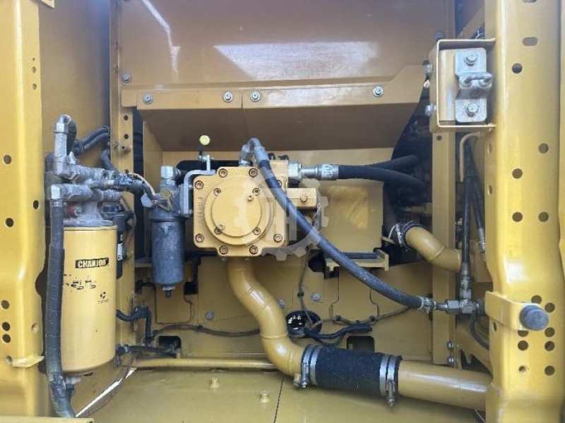Used Caterpillar 320GC for sale 3