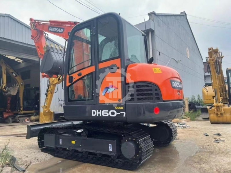 Used Doosan DH60 for Sale
