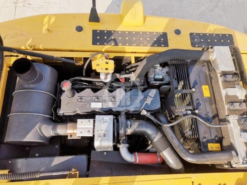 Used Komatsu PC200 for sale 4