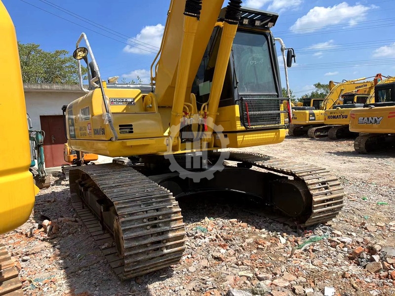 Used Komatsu PC220 for sale 5